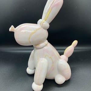 Resin sitting balloon dog ornament