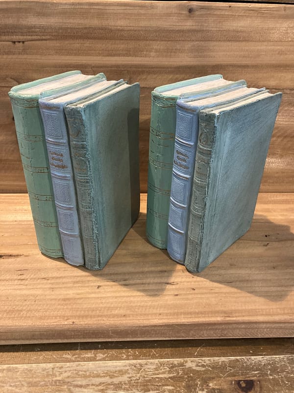 Resin decorative trio of books