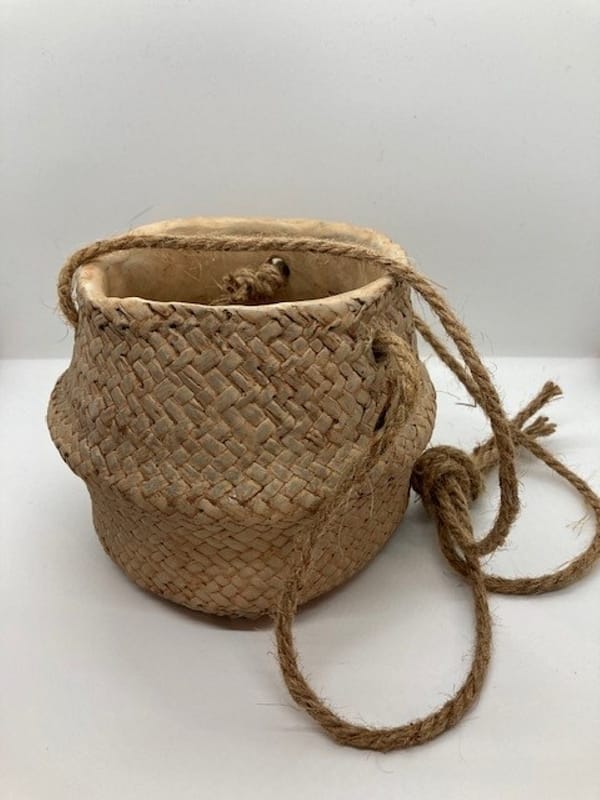 Ceramic woven style hanging basket