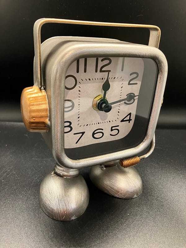 Robot Clock